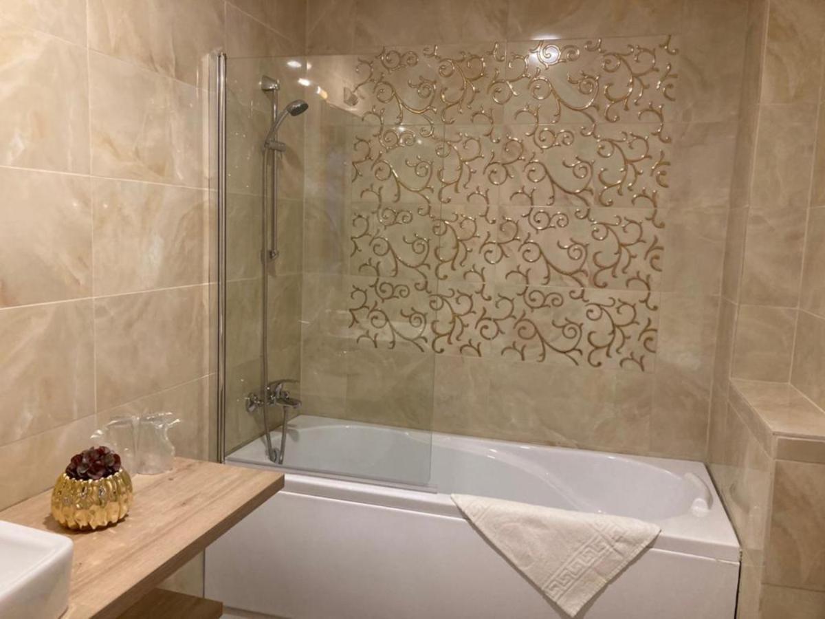 Pensiunea Poiana Viselor Maison d'hôtes 4*