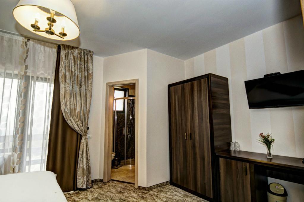 Pensiunea Poiana Viselor Maison d'hôtes Poiana Mărului
